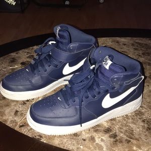 Navy Blue Air Force 1 Mids